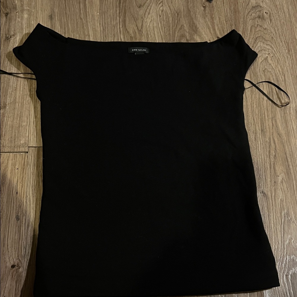 Ann Taylor Black Off-Shoulder Tank Top